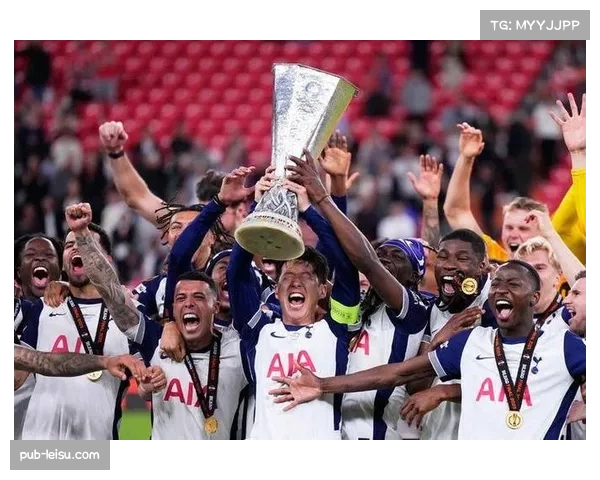 热刺主场3-0完胜伯恩利 豪取英超赛季开门红喜迎胜利