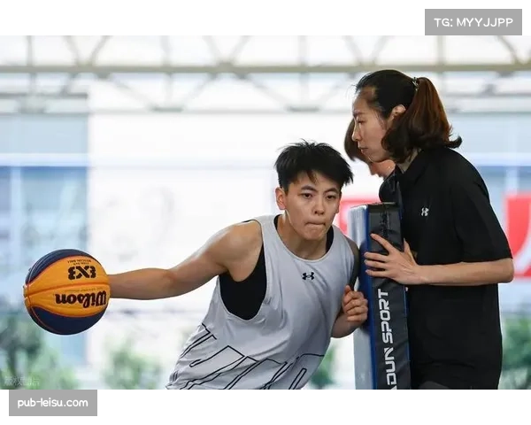 杨舒予转型控卫效果显著 助攻数据提升带动广东进攻体系