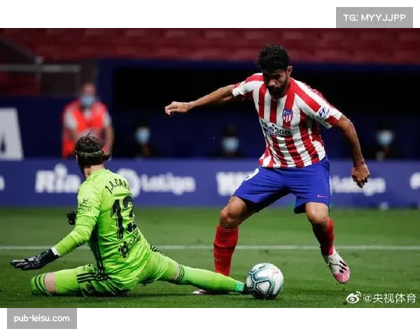 布莱顿三笘薰替补登场改变比赛节奏,日本边锋持球推进制造防守失衡 布莱顿三笘薰替补登场改变比赛节奏,日本边锋持球推进制造防守失衡